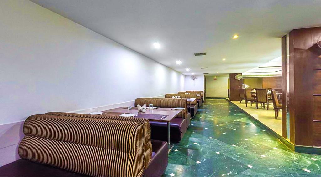 Hotel Central Park Ongole Exteriér fotografie